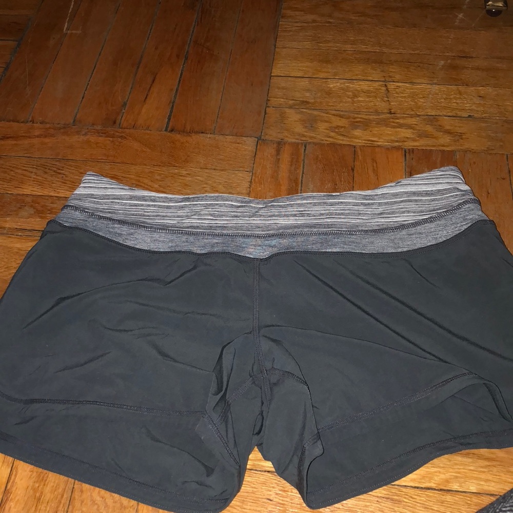 Lululemon grey shorts size 10
